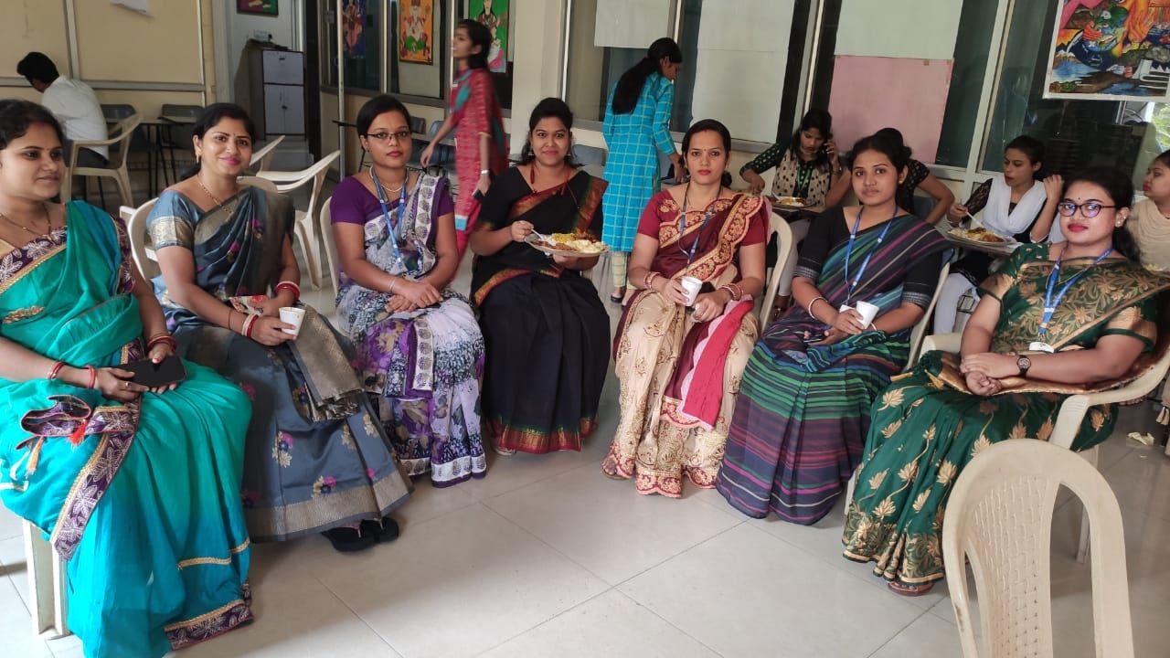 FAREWELL FEAST FOR 16TH BATCH GNM ON 03/11/21 BY THE COLLEGE FAREWELL FEAST FOR 16TH BATCH GNM ON 03/11/21 BY THE COLLEGE