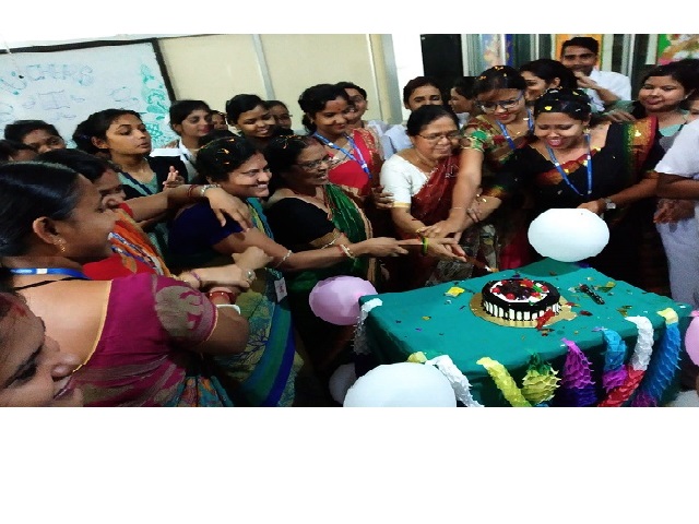 CAKE CUTTING CEREMONY ON TEACHER'S DAY CAKE CUTTING CEREMONY ON TEACHER'S DAY