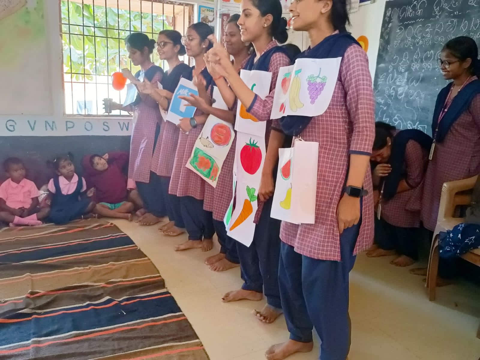 HEALTH TALK BY BSC 4TH YEAR AT ANGANWADI,CHUNOKOLI 2023 HEALTH TALK BY BSC 4TH YEAR AT ANGANWADI,CHUNOKOLI 2023