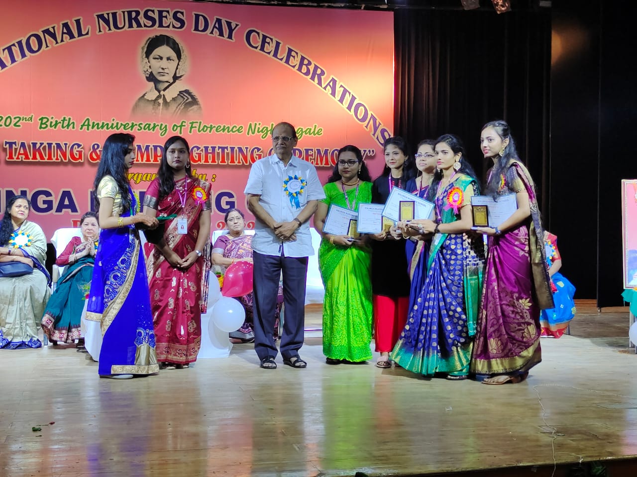 PRIZE DISRIBUTION BY TRUSTEE SIR SRI S.C CHOUDHURY SIR ON NURSES DAY 2022 PRIZE DISRIBUTION BY TRUSTEE SIR SRI S.C CHOUDHURY SIR ON NURSES DAY 2022