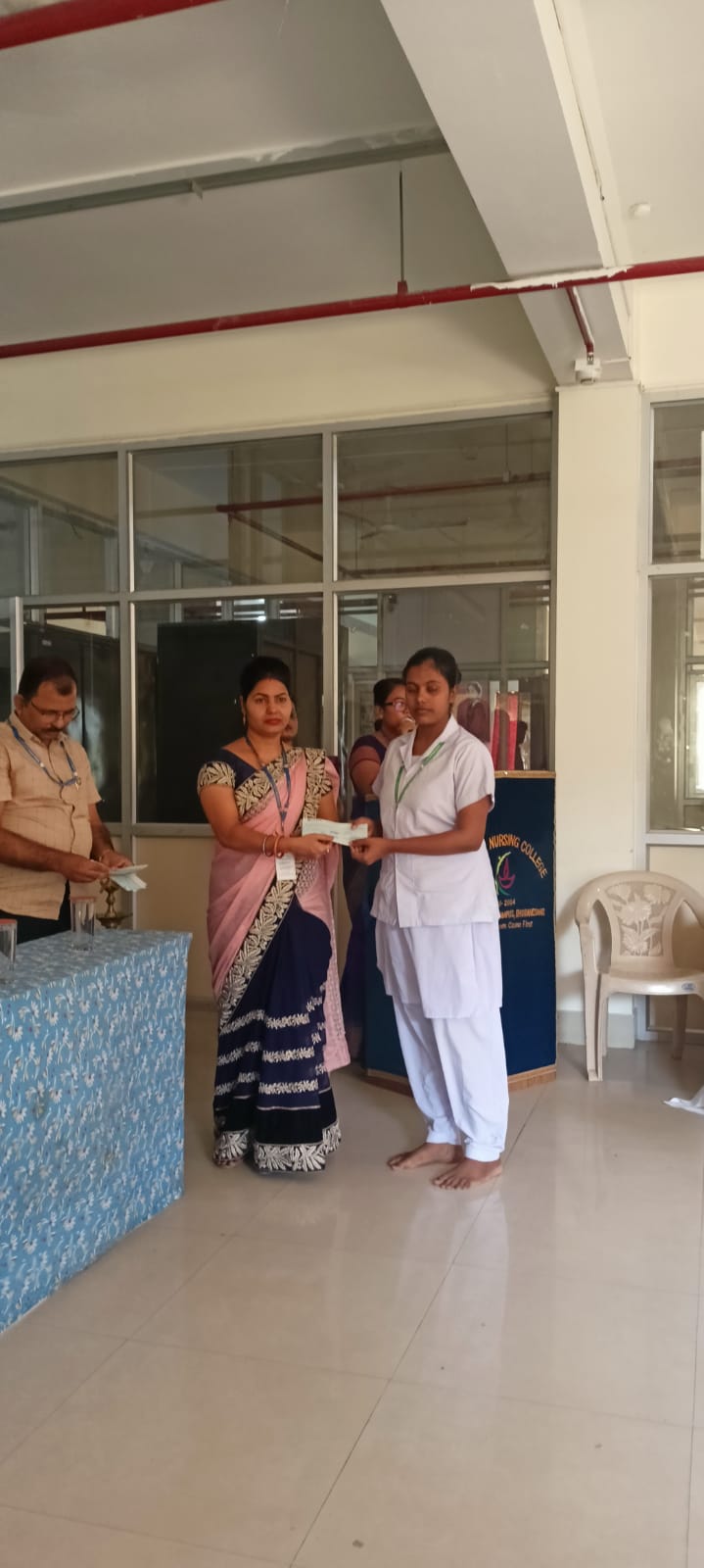 VIKASH SCHOLARSHIP CHEQUE DISTRIBUTION BY SASMITA MAM VIKASH SCHOLARSHIP CHEQUE DISTRIBUTION BY SASMITA MAM